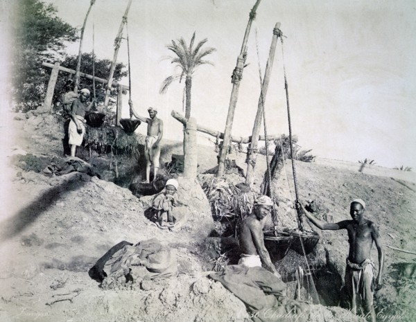 Shadufs in Upper Egypt, late 19th century. Artist: G Lekegian