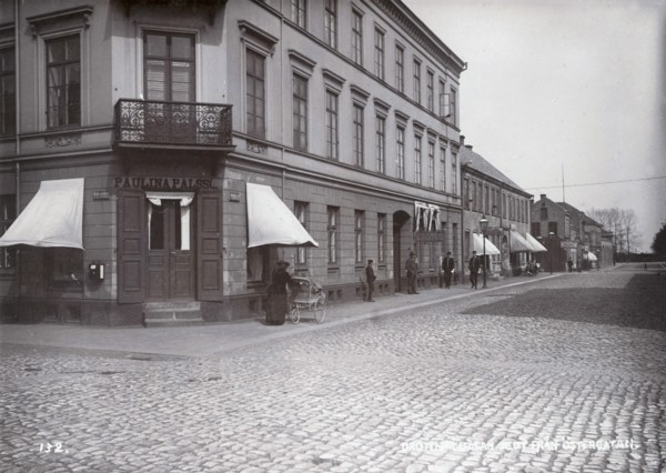 People walking on Queen's street, Landskrona, Sweden, 1900. Artist: Borg Mesch
