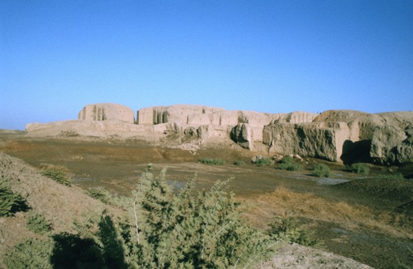 Walls of Kish, Iraq, 1977.