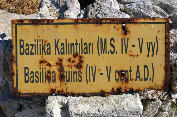 Sign, Dipkarpaz (Rizokarpaso), North Cyprus.