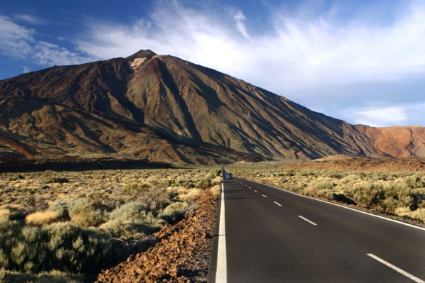 Road heading towards Mount Teide, Parque Nacional del Teide, Tenerife, Canary Islands, 2007.