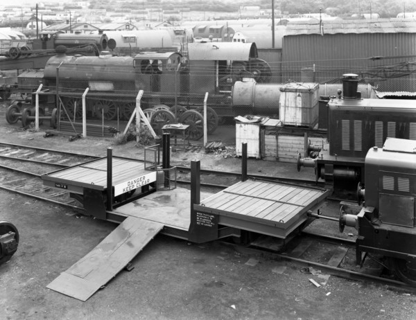 Laycock Engineering rail mounted loadlifta, Bicester sidings, Oxfordshire, 1959. Artist: Michael Walters