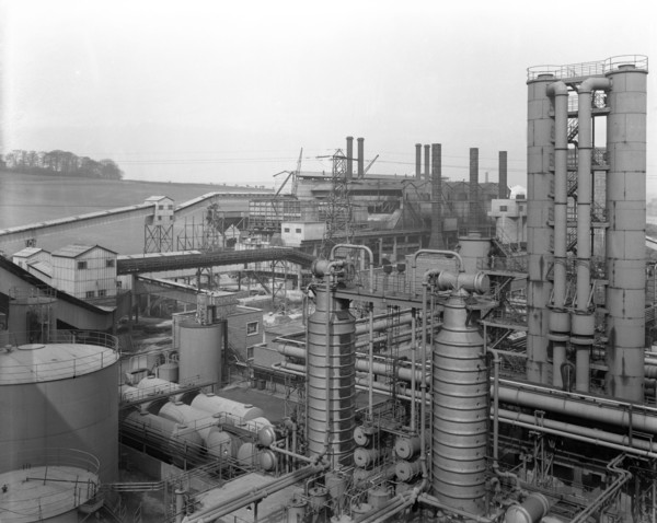 Carr House Gas Works, Rotherham, South Yorkshire, 1957.  Artist: Michael Walters