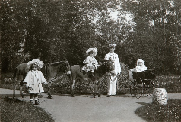 Grand Duchesses Olga, Tatiana, and Maria of Russia, Tsarskoye Selo, Russia, c1899-c1900. Artist: K von Hahn