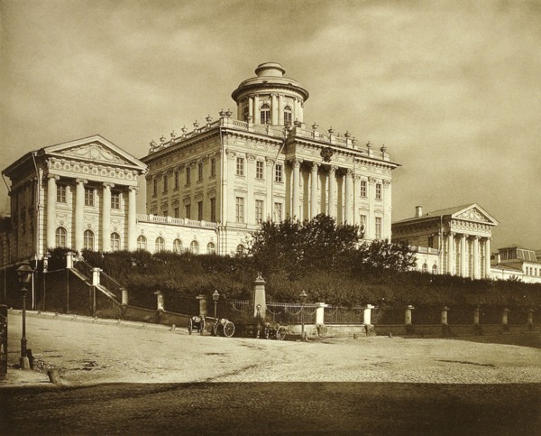 The Library of the Moscow Public Museum and Rumiantsev Museum, Russia, 1900s. Artist: Unknown