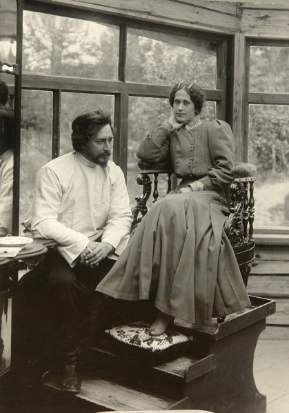 Russian author Leonid Andreyev with his wife, early 20th century.  Artist: Karl Karlovich Bulla
