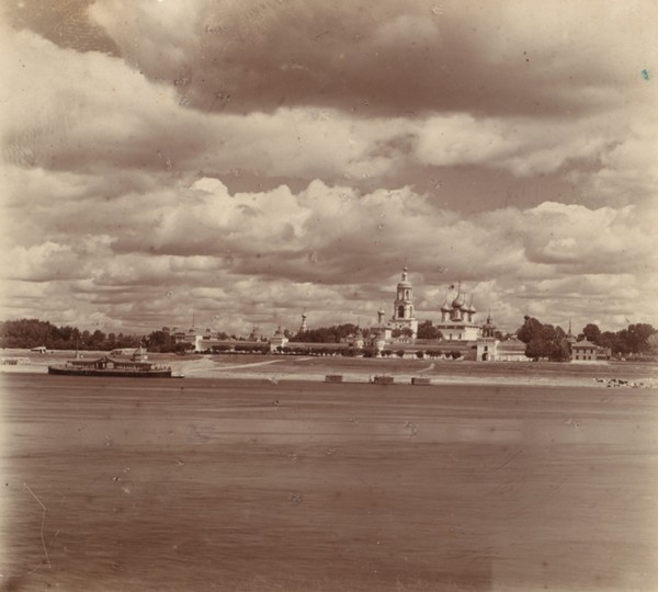 The Tolga Convent in Yaroslavl, 1910.