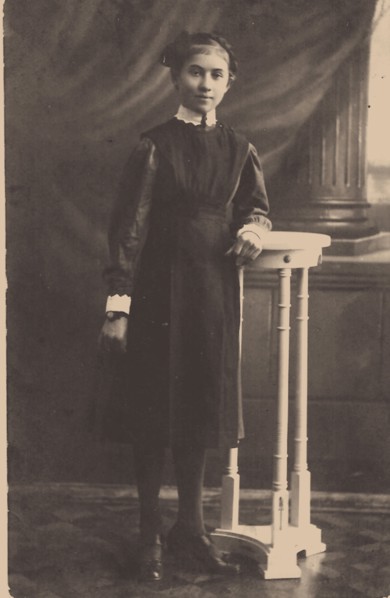 Grammar Pupil, 1910s.