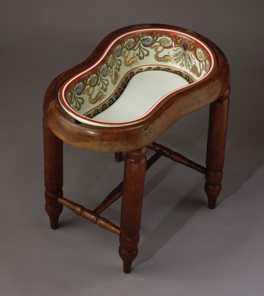 Bidet of Elisabeth of Bavaria (Carl Knoll Porcelain Factory, Carlsbad), 1887-1890. Artist: Anonymous