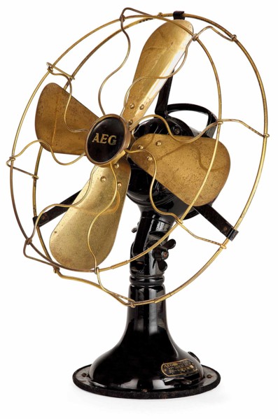 AEG Mechanical Fan. Artist: Behrens, Peter (1868-1940)