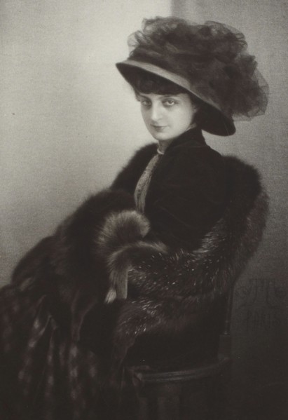 Portrait of Anna-Elisabeth, Comtesse Mathieu de Noailles (1876-1933).