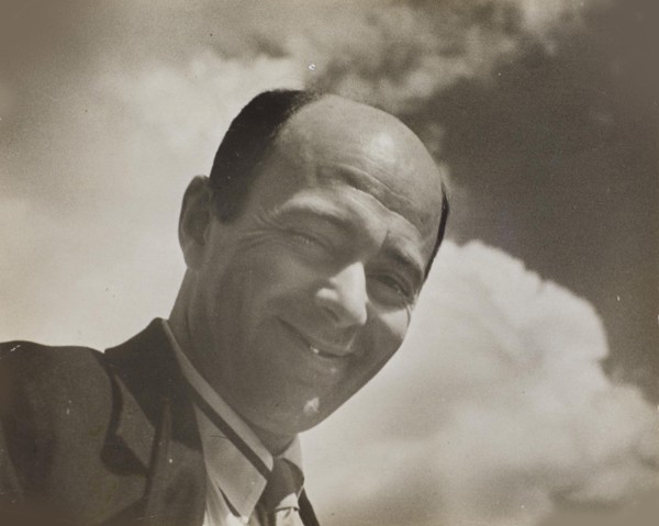 El Lissitzky in Moscow, 1932. Creator: Prechner, Mikhail Grigoryevich (1911-1941).