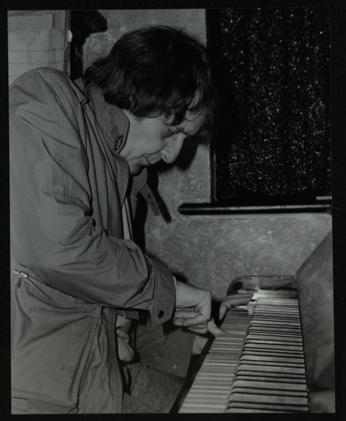 Stan Tracey playing the piano at The Bell, Codicote, Hertfordshire, 2 February 1986. Artist: Denis Williams