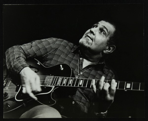 Guitarist Ike Isaacs playing at The Stables, Wavendon, Buckinghamshire. Artist: Denis Williams