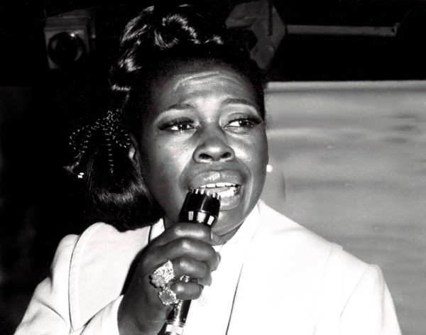 Esther Phillips, American singer, Ronnie Scott's, 1973.   Artist: Brian O'Connor.