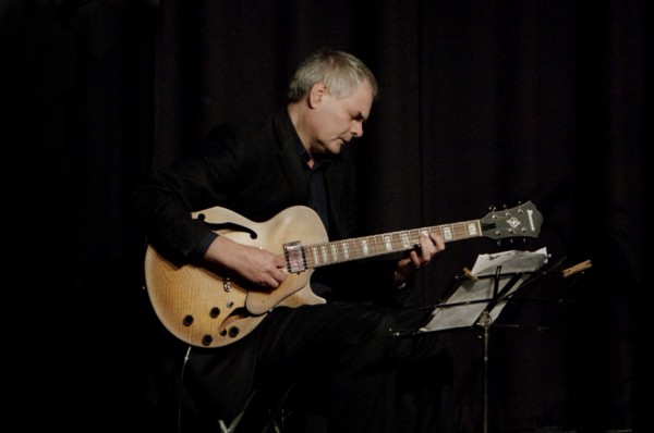 Shane Hill, Hawth, Crawley, West Sussex, Nov 2015. Artist: Brian O'Connor.