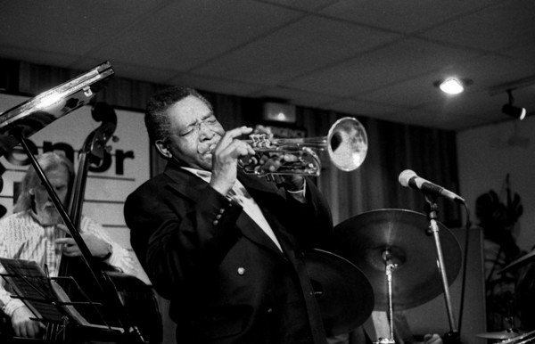 Benny Bailey and Peter Ind, Tenor Clef, Hoxton Square, London, November 1991.   Artist: Brian O'Connor.