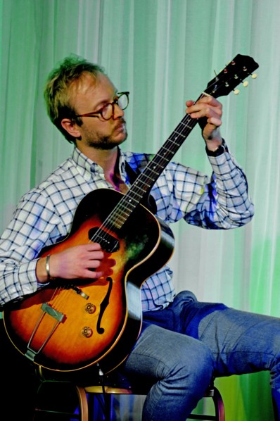 Dave Archer, Watermill Jazz Club, Dorking, Surrey, 26th July, 2016. Artist: Brian O'Connor.