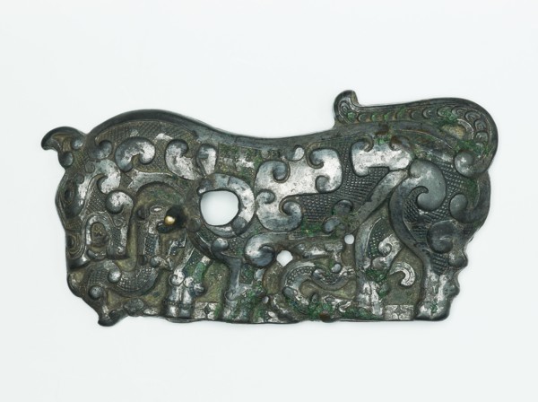 Belt plaque with tiger and dog in combat, 5th century BC. Artist: Unknown.