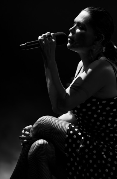Beth Hart, 2018. Artist: Alan John Ainsworth.