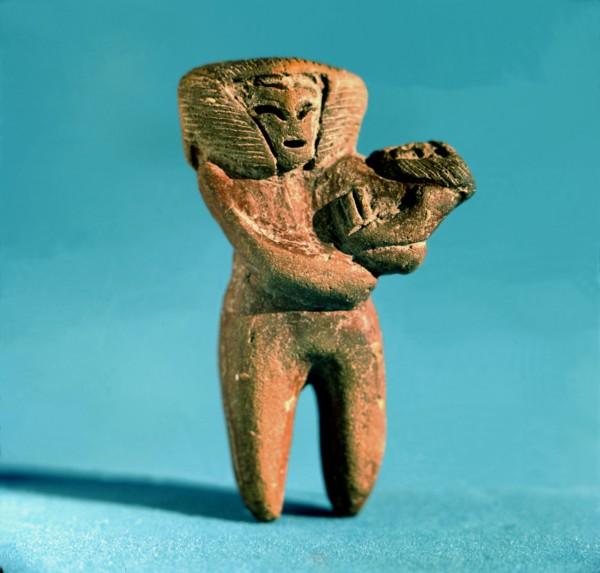 Female Figure with a newborn in arms, from a rubbish dump excavated near the town of Valdivia. Th?