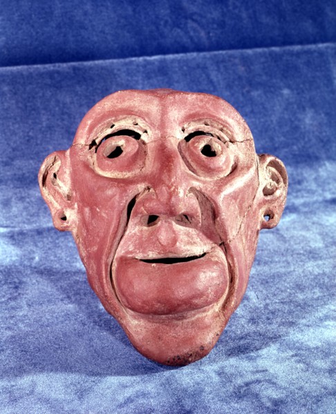 Brest mask made of clay of 14 cm in height, comes from the archaeological site of Tlatilco, in th?