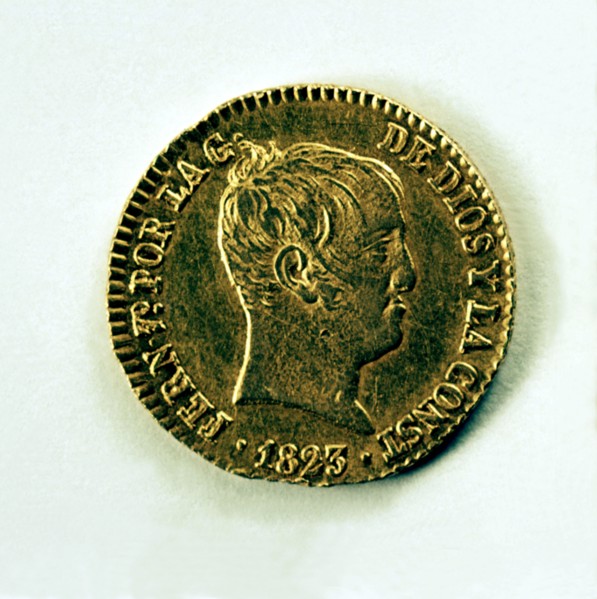 Head of a eighty-reales doubloon in gold, reign of Ferdinand VII. Mint: Barcelona, 1823.