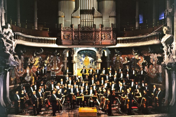 The OCB (Orquesta Ciutat de Barcelona i Nacional de Catalunya) on stage at the Palau de la Música?