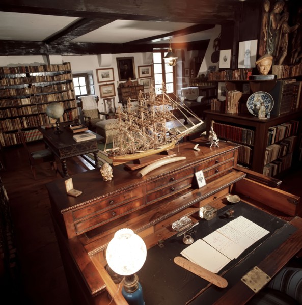 Desk of Pio Baroja, (1872-1956). Spanish novelist, preserved as he left it before his death at th?