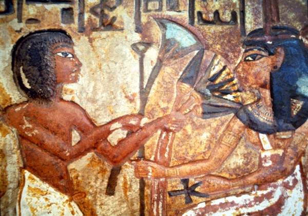 Detail of a familiar stele in a worship chapel.