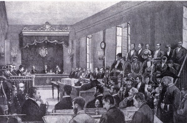 Public Trial in the Hearing Room of Jerez de la Frontera against the authors of various crimes or?