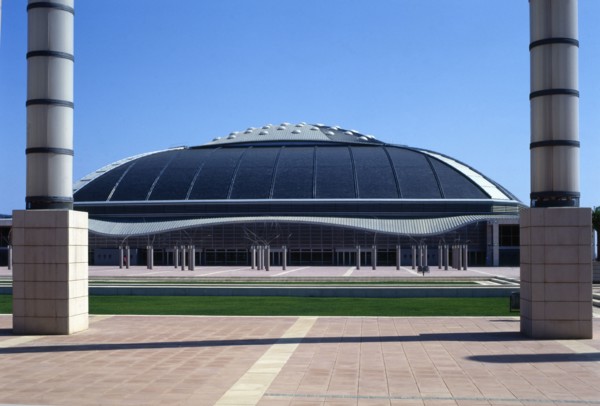Palau Sant Jordi' by the Japanese architect Arata Isozaki, exterior view.