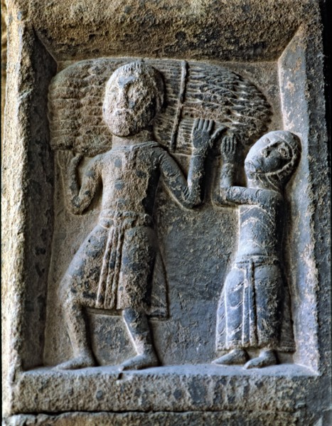 Monastery of Santa Maria de Ripoll. Bas-relief in the arch of the façade in which the 12 months o?