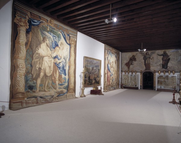 Exhibition with general subject 'Apotheosis of the Eucharist', made in Brussels.