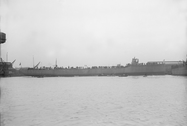 The Chilean destroy 'Almirante Condell' after launch, 27th January 1913. Creator: Kirk & Sons of Cowes.