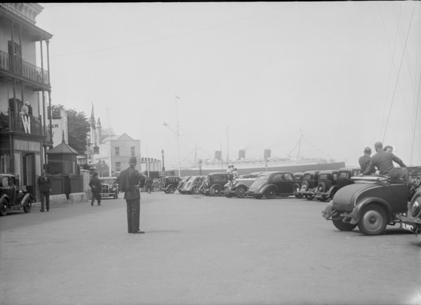 'RMS Queen Mary' passing Cowes, Isle of Wight, August 1936. Creator: Kirk & Sons of Cowes.