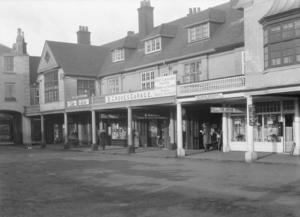 The Arcade, Cowes, 1931. Creator: Kirk & Sons of Cowes.
