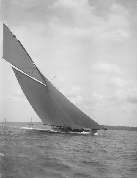 The 15 Metre sailing yacht 'Jeano' making good headway, 1911. Creator: Kirk & Sons of Cowes.