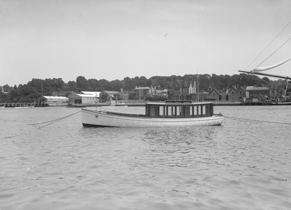 Mitcham motor launch, 1911. Creator: Kirk & Sons of Cowes.