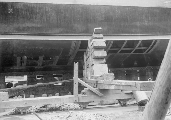 Steam yacht Branwen's hull, 1914. Creator: Kirk & Sons of Cowes.