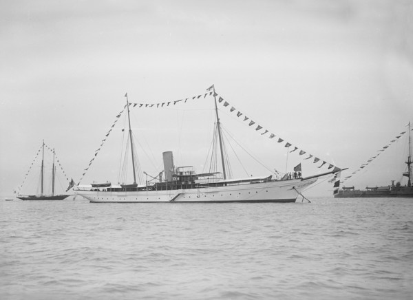 The 664 ton steam yacht North Star, 1911. Creator: Kirk & Sons of Cowes.
