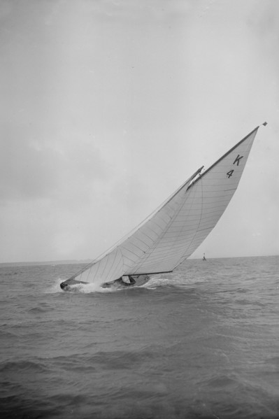 The 7 Metre 'Anitra' (K4) heeling in strong wind, 1912. Creator: Kirk & Sons of Cowes.