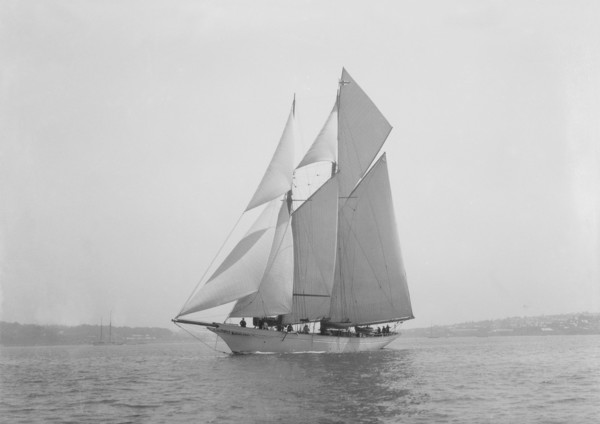 The 140 ft schooner 'Heartsease' under sail. Creator: Kirk & Sons of Cowes.