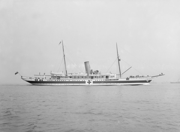 Steam yacht 'Liberty', 1914. Creator: Kirk & Sons of Cowes.