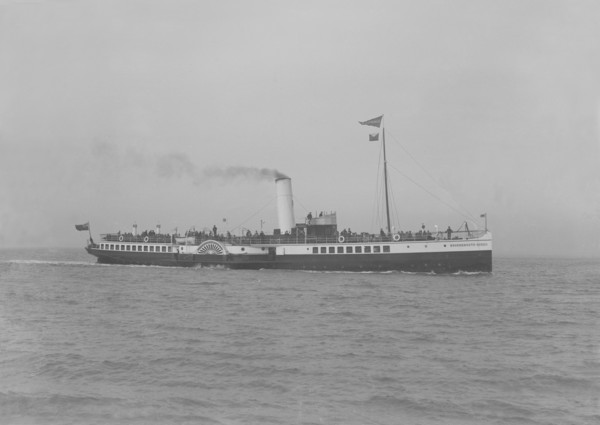 The 353 ton 'Bournmouth Queen' under way. Creator: Kirk & Sons of Cowes.