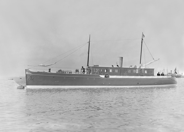 The 65 ton motor yacht 'Mairi' at anchor, 1921. Creator: Kirk & Sons of Cowes.