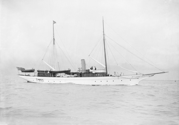 The steam yacht 'Latona' under way, 1912. Creator: Kirk & Sons of Cowes.