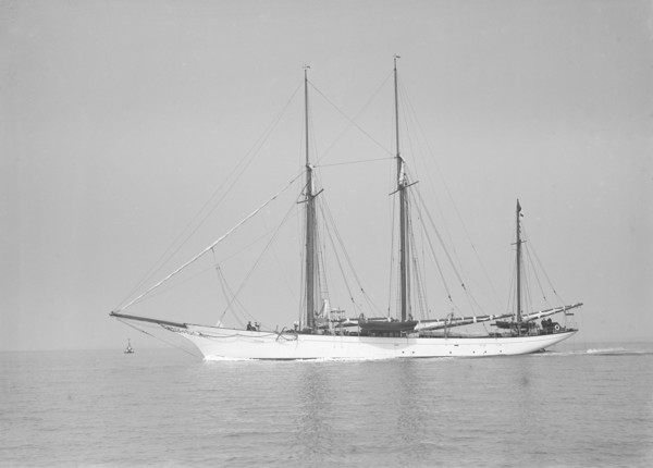 Schooner 'Fantome' under way, 1913. Creator: Kirk & Sons of Cowes.