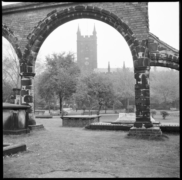 St Peter's Church, Glebe Street, Stoke-upon-Trent, 1965-1968