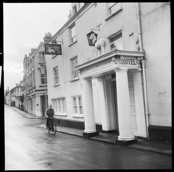 White Hart Hotel, The Square, Moretonhampstead, Devon, 1967